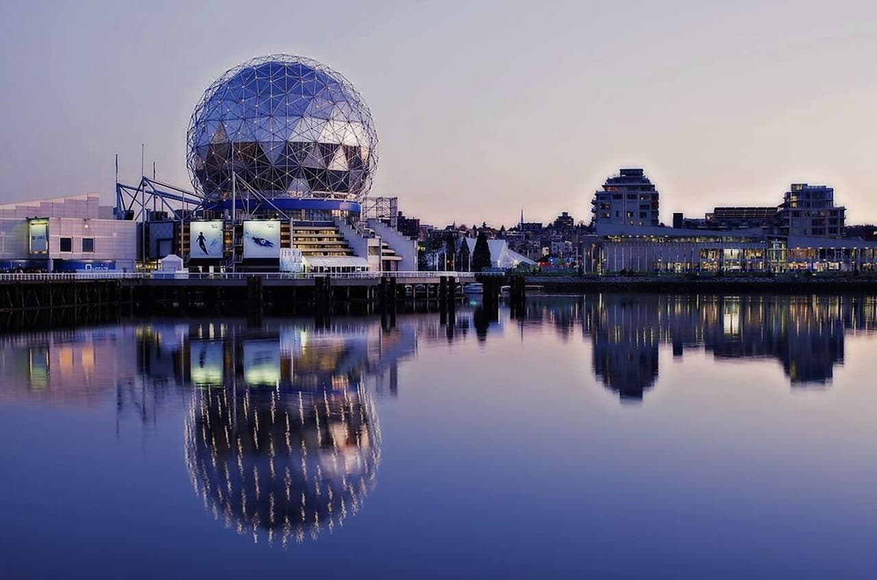 A Skyline of Vancouver (city in Canada)