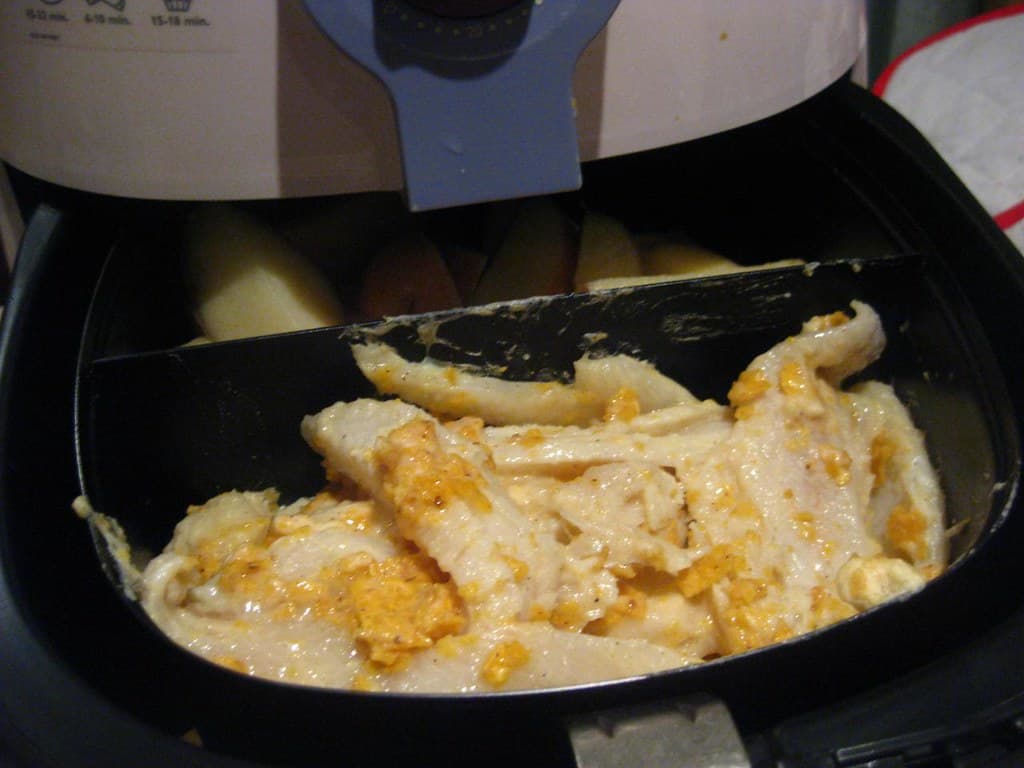 Philips Airfryer with fish and Chips