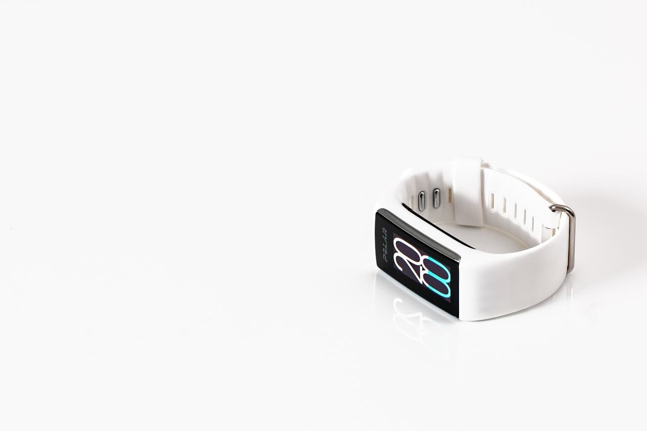 a polar a360 fitness tracker (smartwatch)